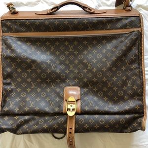 Classic Louis Vuitton garment bag